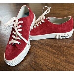 Seavees Women’s Darby Sneaker Red Suede US 7 White Sporty Soles Preppy EUC